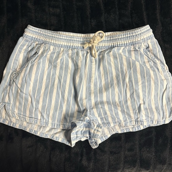 American Eagle Outfitters Pants - Aerie | beach shorts